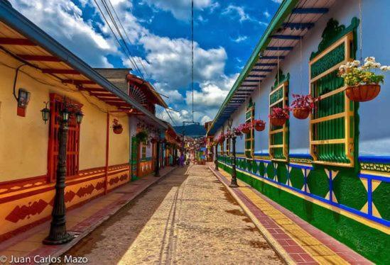 Hotel El Paisaje Guatapé Exteriér fotografie